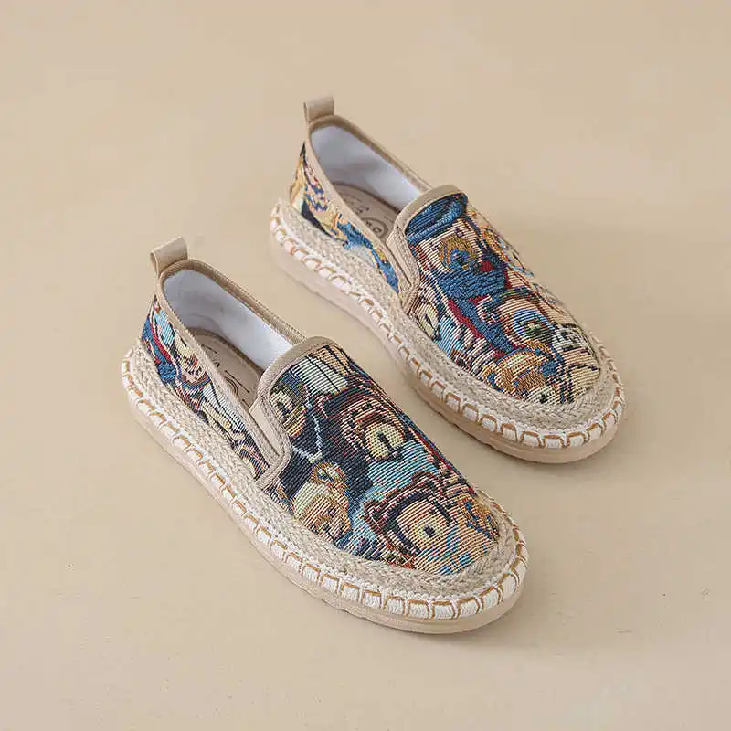 

Легкие высокие топы, женская обувь Kawaii, прогулочные ботинки, кроссовки, бежевые лоферы, спортивные предложения, сабо, трендовые товары