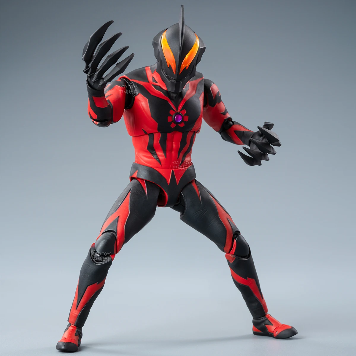 HIPLAY ZD Toys Ultramen Belial (versão luminosa) Figura de ação em escala 1/10