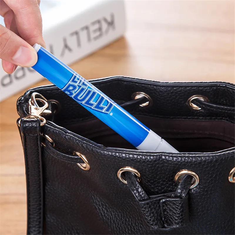 Portable Cleaning Brushes Clothes Instant Stain Remover Pen Grease Detergent Emergency Decontamination Cleaning Stick