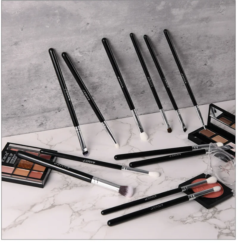 مجموعة فرش مكياج للعين بمقبض خشبي مكونة من 12 قطعة - مجموعة كاملة من فرشاة مزج ظلال العيون والحاجب والشفاه المحمولة فرشاة تجميل احترافية