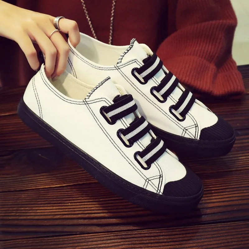 Korean Style Slip-On Canvas Shoes Street Versatile Trendy Sneakers Influencer Style Hong Kong Vibe Men's Fashion Shoes
