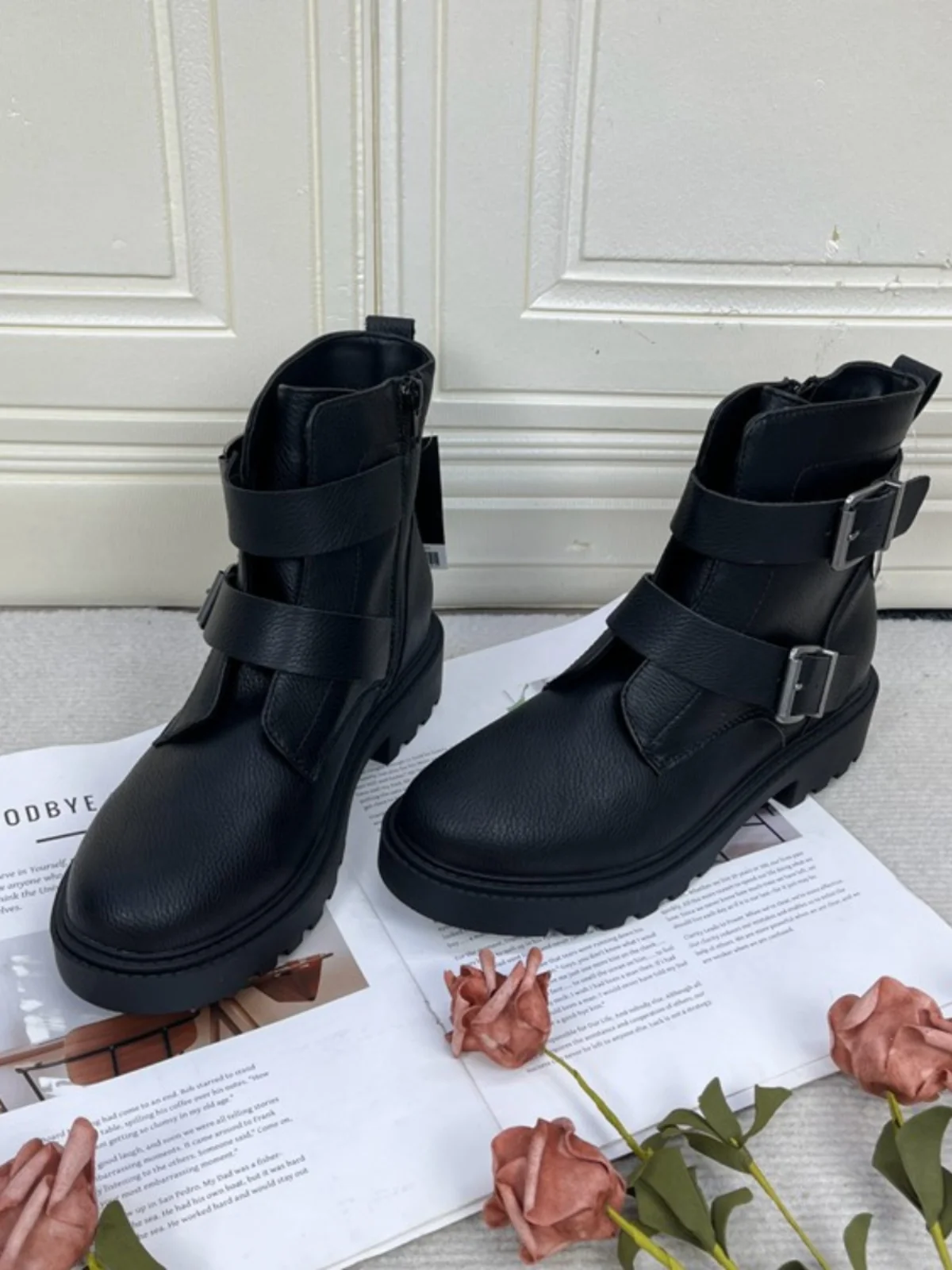 

Faionable Anti-Slip Chelsea Thi Bot Belt Bule Boots ort Boots Women's oes Briti Sle round Toe mid Heel
