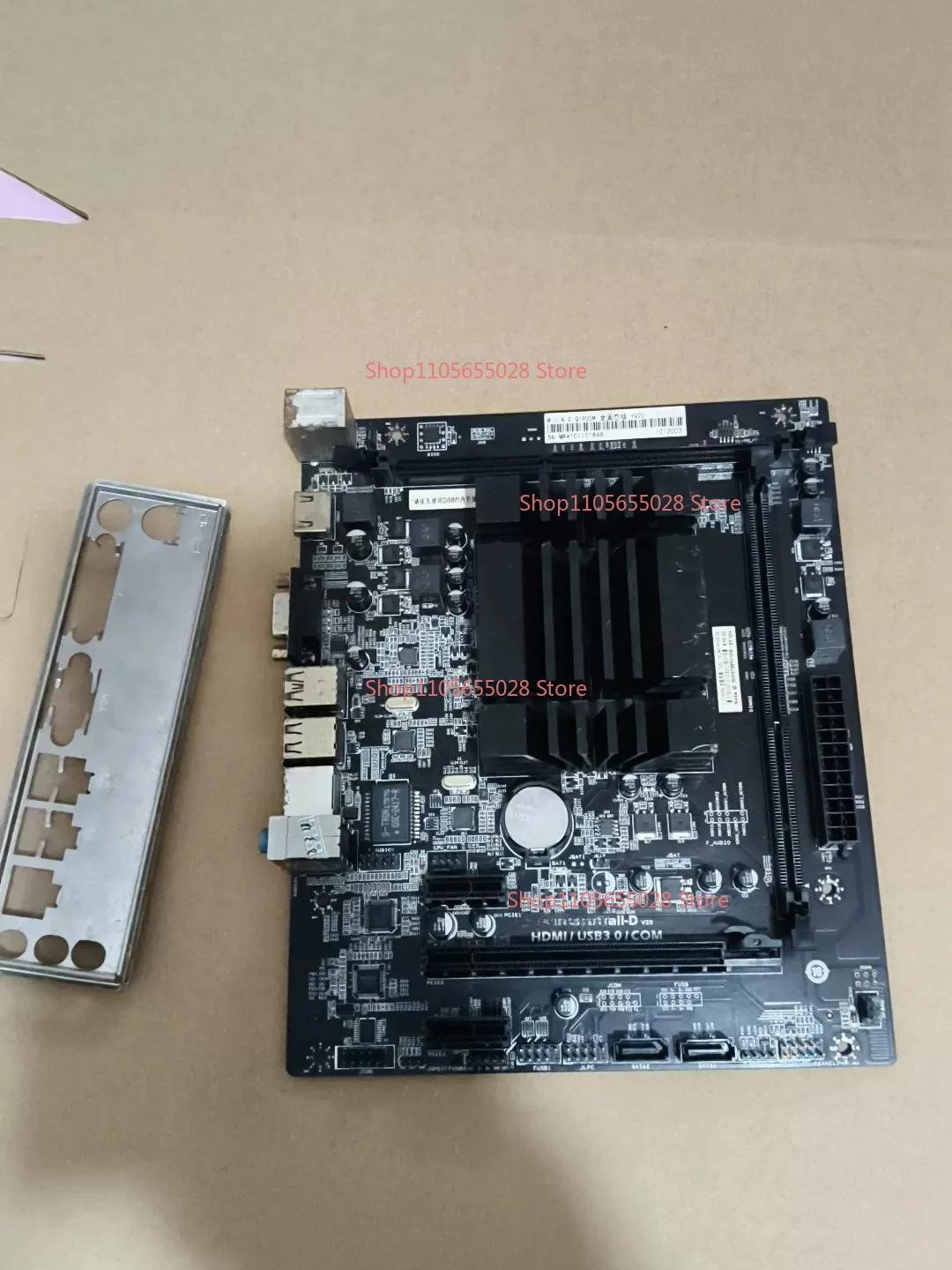 per-la-scheda-madre-completamente-a-stato-solido-colorful-q1900m-versione-v20