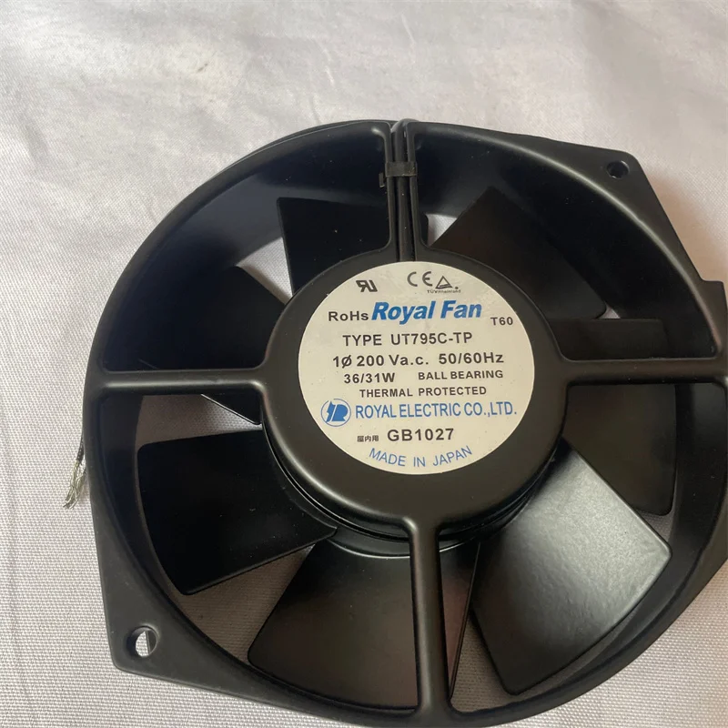 Fan UT795C-TP AC200V 36/31W 17215038MM 1 year warranty