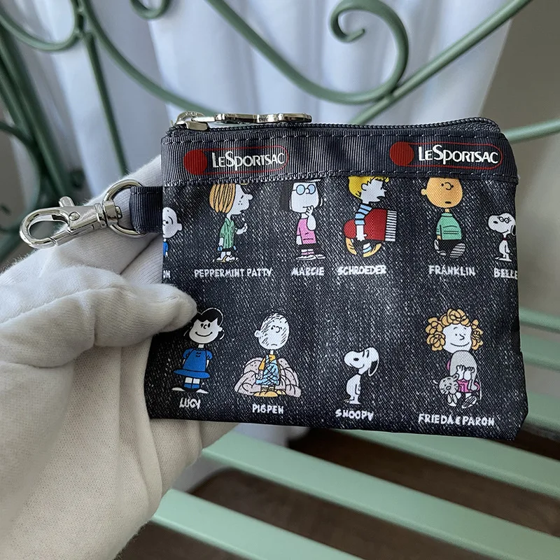Borsa Snoopy Cartoon 11 * 10 cm Cartoon Kuromi Hello Kitty Girl Borsa pendente impermeabile Cambia borsa per carte accessorie chiave portamonete
