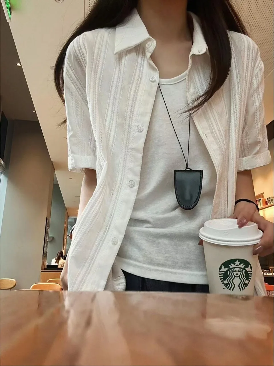 

Summer 2026 Casual Loose White Shirt for plus Size Women Breathable Sun Protection Floral Embroidery Comfortable Polyester Fiber