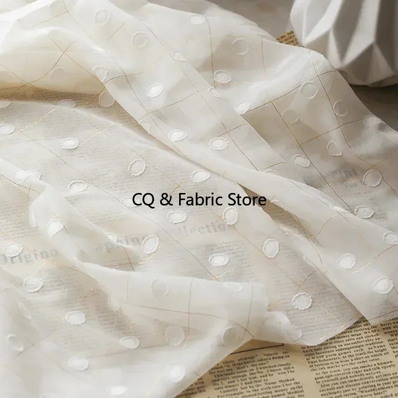 New Breathable Chiffon Cut Flower Fabric Swiss Dot Gold Wire Lattice Jacquard Fabric DIY Ladies Dress Shirt