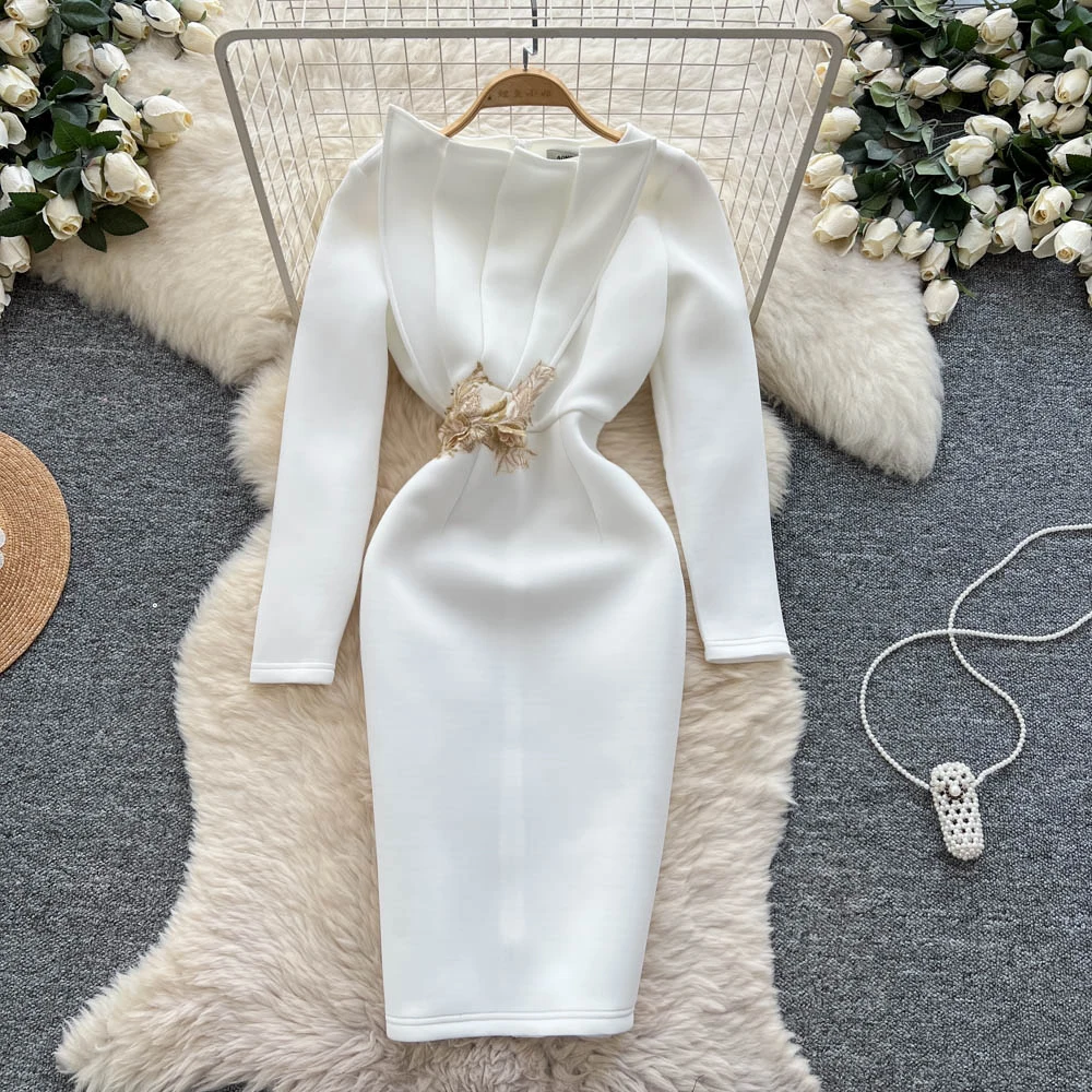 Chic Vintage Embroi…