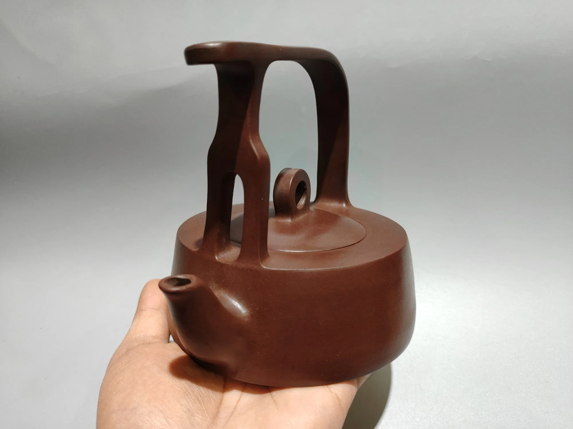 Purple Clay Pot Old Purple Mud Partridge carrying beam pot Key shaped pot Kettle Teapot Pot Tea Tasting Tea Ceremony