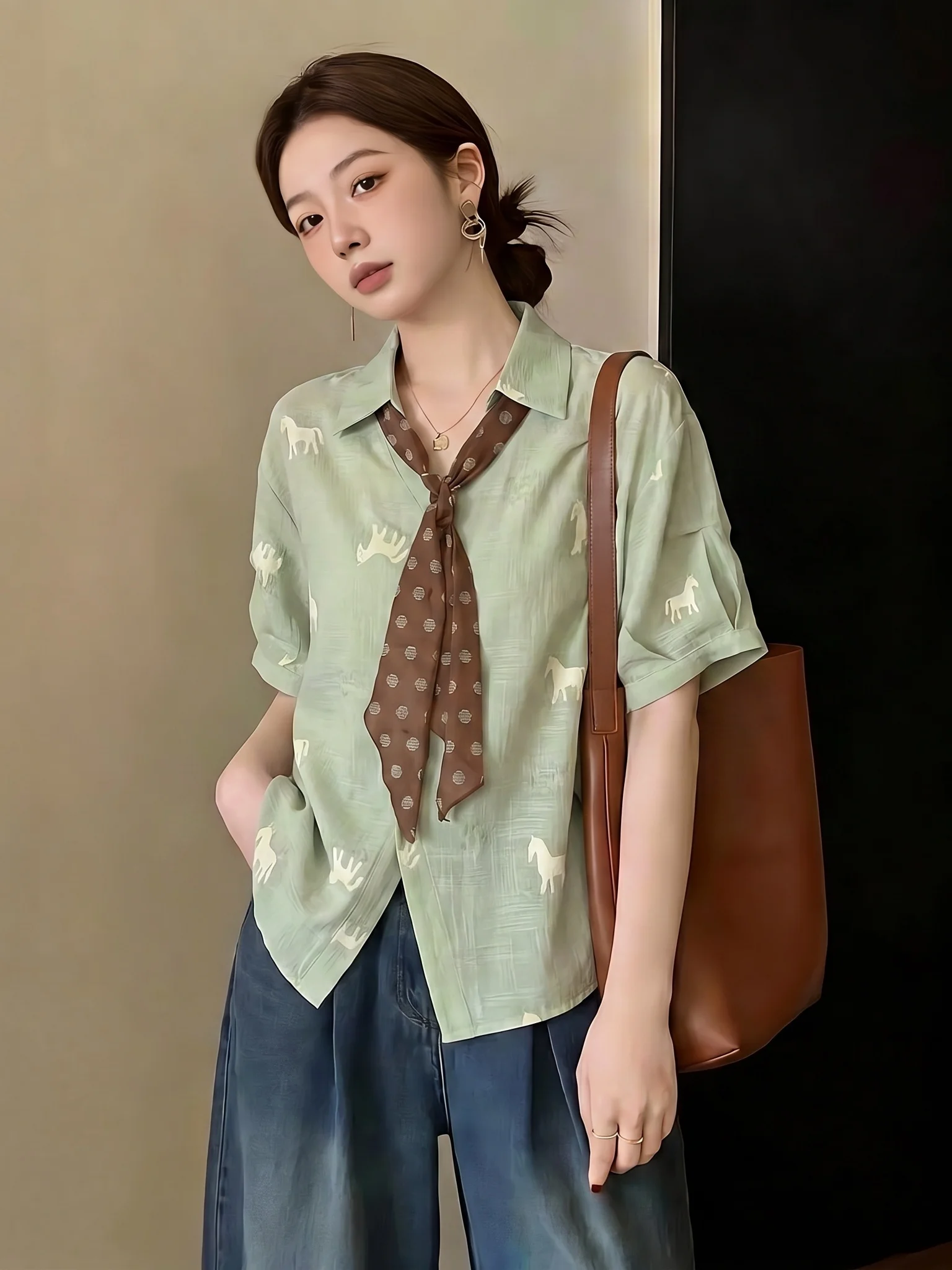 

Green Polka Dot Silk Scarf V-Neck Short Sleeve Shirt Women's Summer New plus Size Slimming Top Korean Style Loose Fit Commute