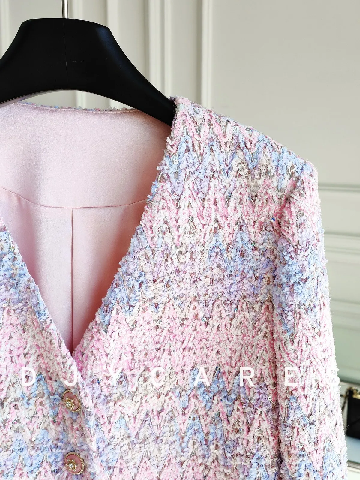 New Pink purple V-neck jacket, intellectual mid length top big size
