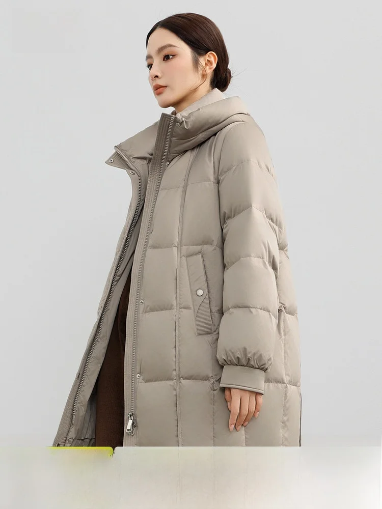 

Snow Flying 2026 Весенняя новая женская удлиненная пуховая куртка с капюшоном, прямого кроя, простая, удобная, теплая, стильная, из полиэфирного волокна