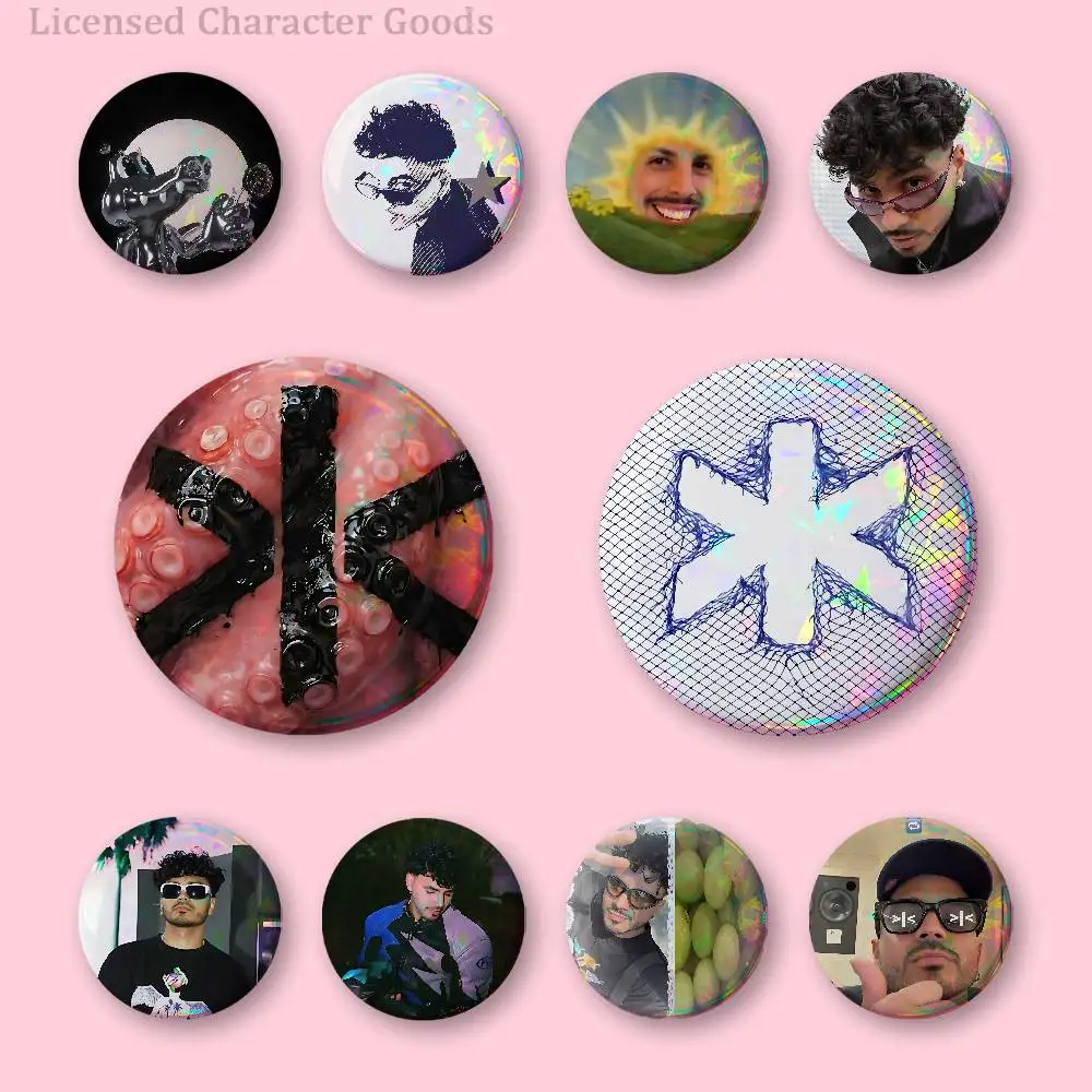 Alvaro D-Diaz Badges Round Nijigen Otaku Culture IP peripheral products  58mm 44mm 32mm 75mm 25mm Mini