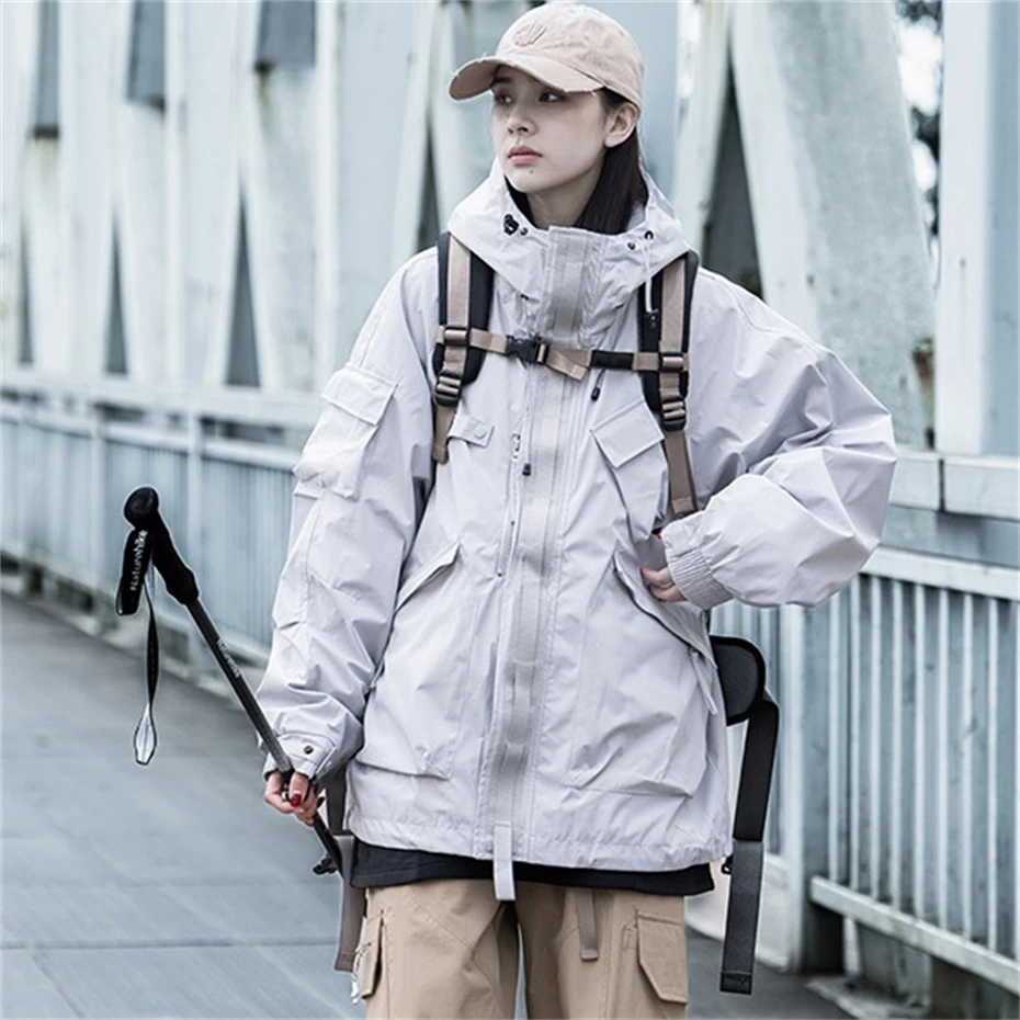 

Tactical Cargo Jackets Vintage Windbreaker Men Function Hooded Casual Coats 2025 New Oversized Hip Hop Unisex Outwear Techwear