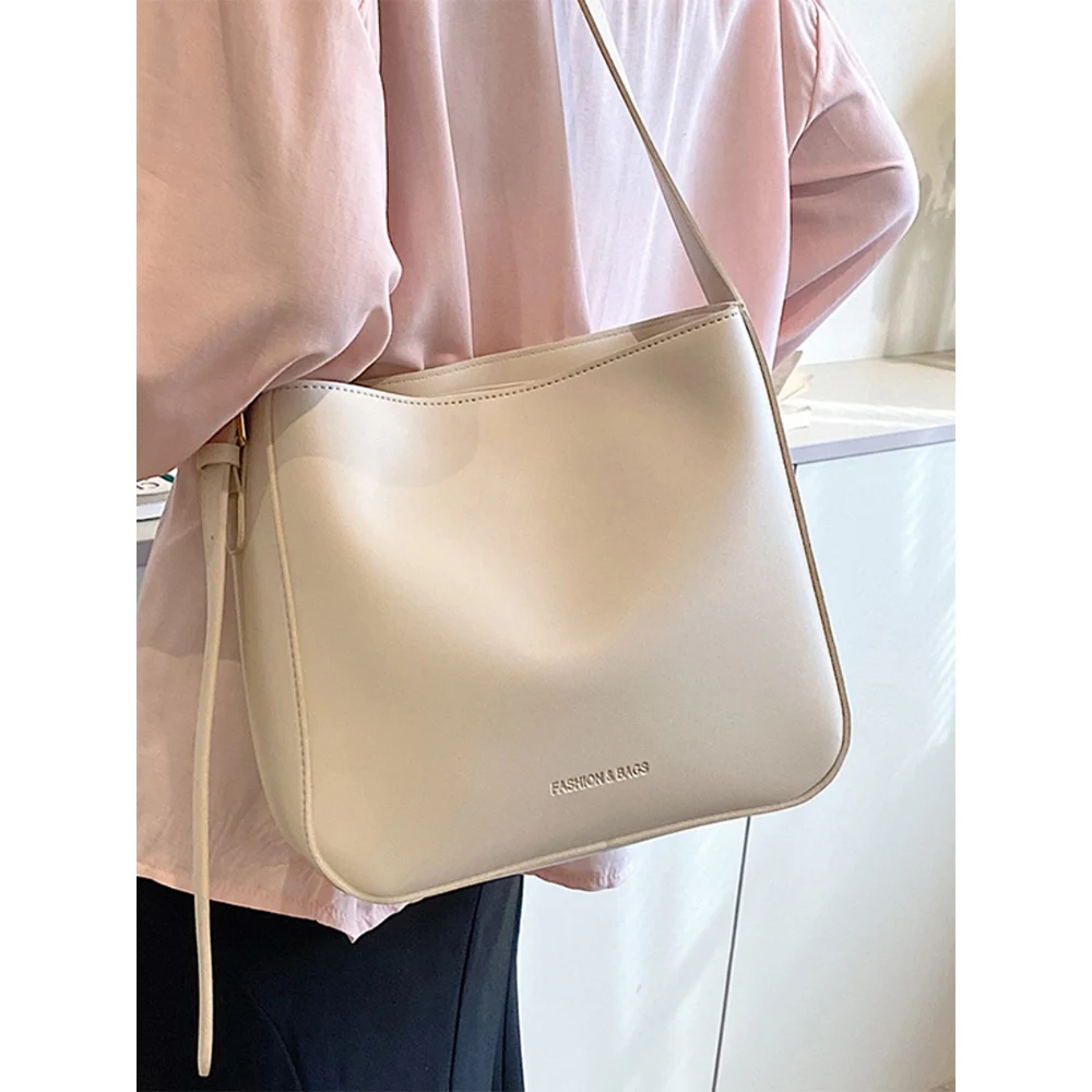 

Soft Pu Tote Bag for Women Solid Square Large Capacity Crossbody Bags Female Versatile Commute Messenger Shoulder Packs Lady