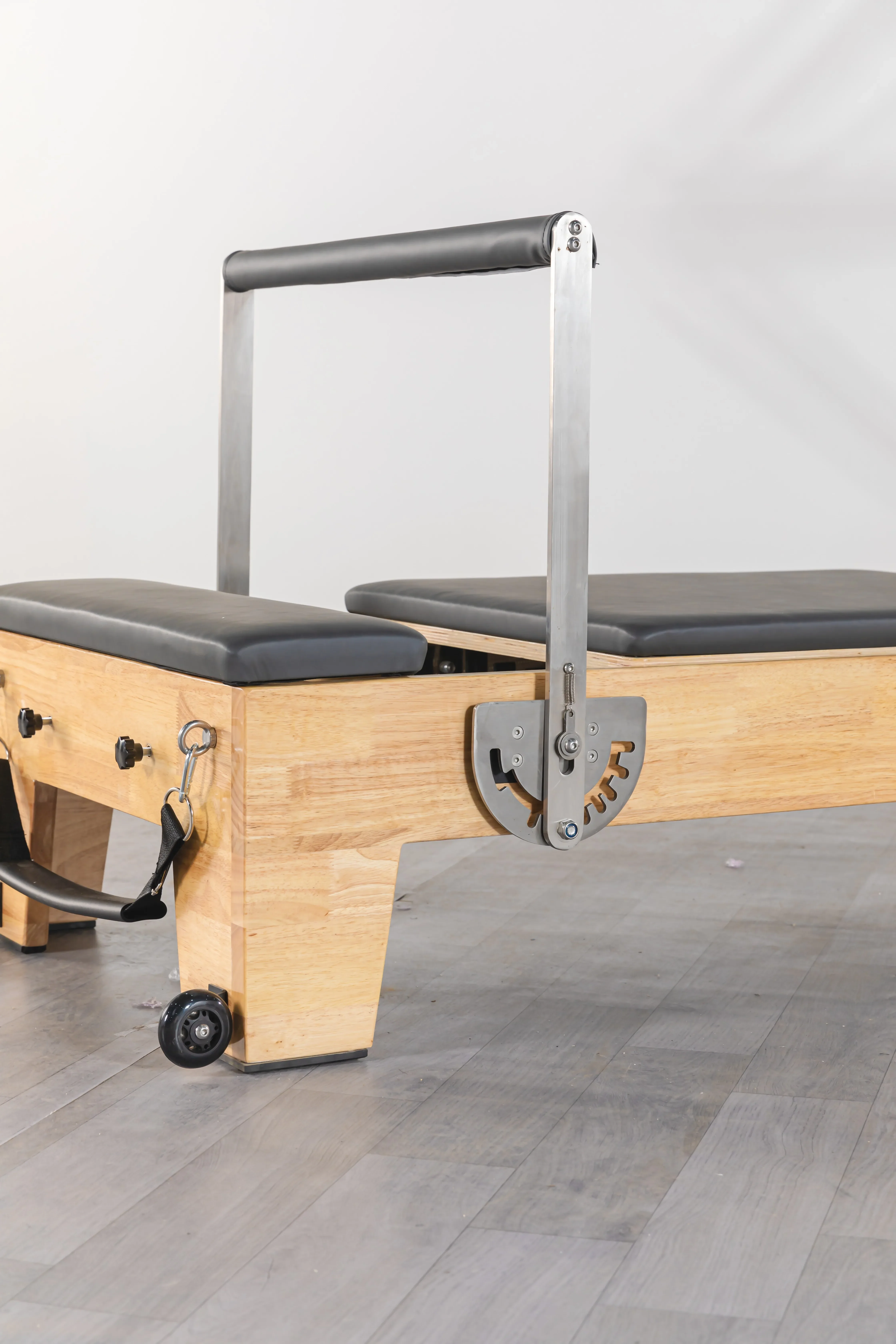Réformateur de Pilates en bois classique, modèle classique pour Studio, réformateur de Pilates en bois individuel