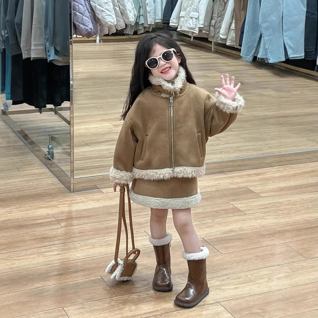 

2025 Baby Girl Autumn and Winter New Style Clothes Fashion and Warm Comfortable Thick Brown Coat and Shirt Kids Suit