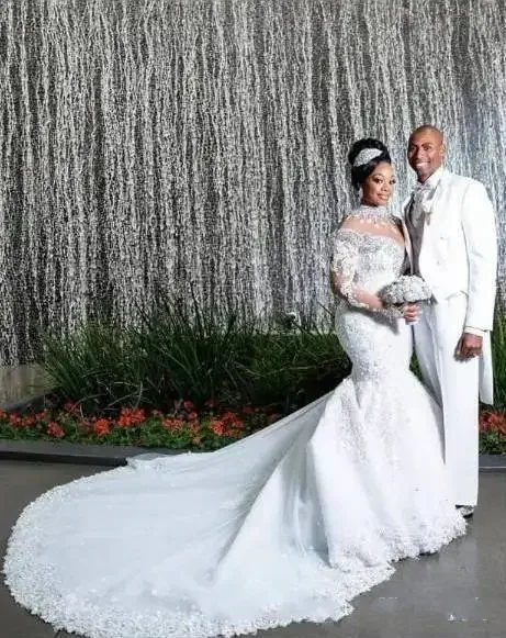 Angepasst High Neck Plus Größe Hochzeit Kleid Kristalle Spitze Perlen Langarm Südafrikanischen Brautkleid Vestido De Novia