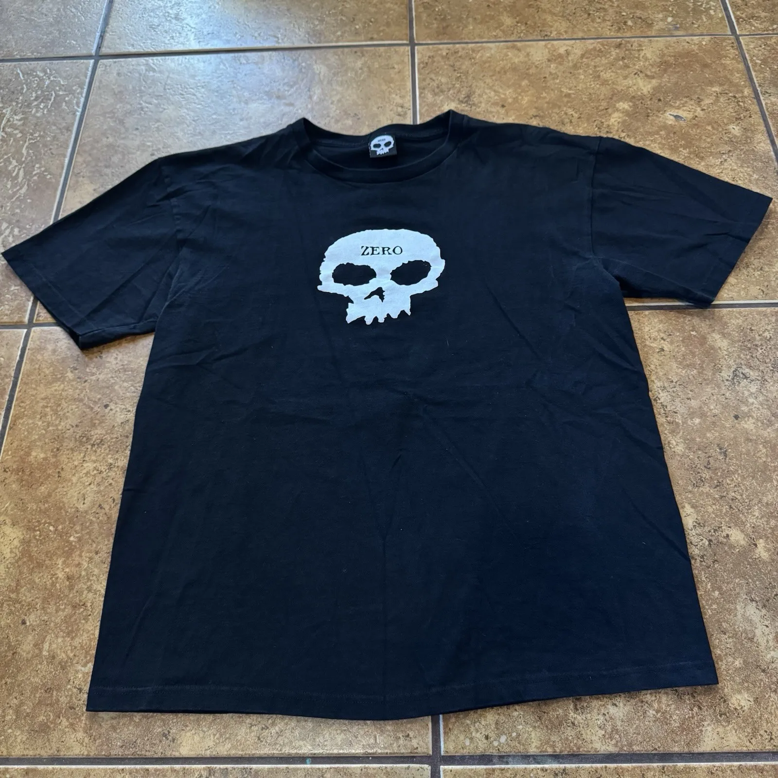 VTG Zero skateboards T-shirt classic skull size XL skate black