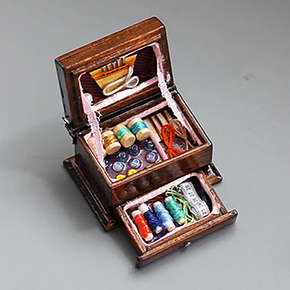 

1Pcs 1/12 Dollhouse Miniature Accessories Mini Sewing Box Simulation Thread Ruler Needle Toy for Doll House Decoration ob11