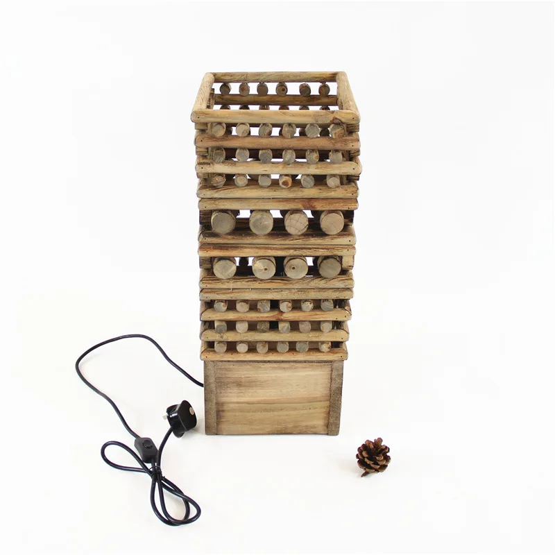 Professional hand-woven log craft floor lamps, pastoral warm homestay hotel decorative lamps