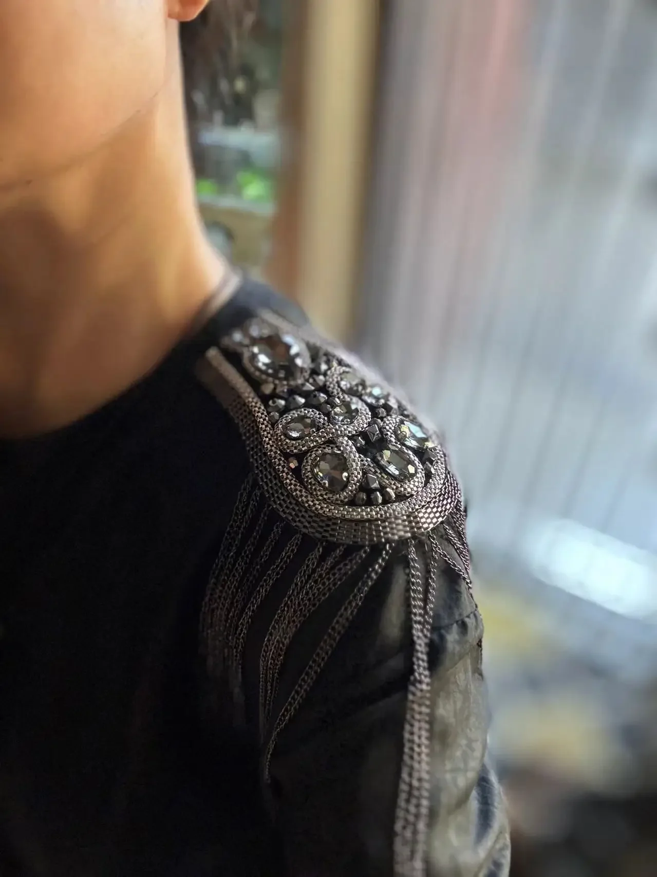 2pcs/set Luxury Beaded epaulette for nightblub clothes Punk retro epaulets DIY Fashion Badge Epaulets Shoulder Patches appliques