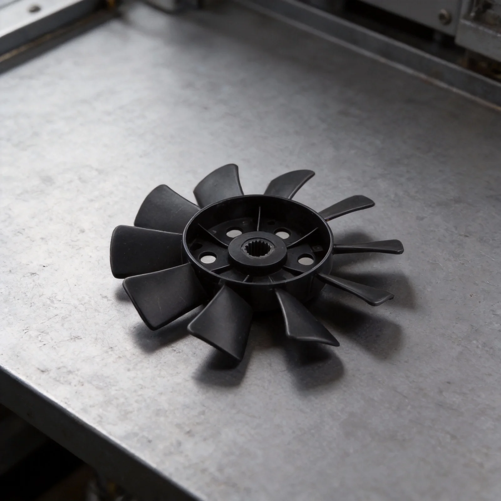 Fan for CADET TT1A646083070 Compatible For Hydro Part Fits for lgt 1042 1045 1054 and For XT1 For XT2 Models for Engine Cooling