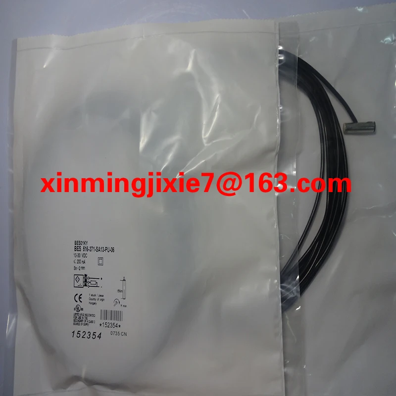 new and original in stock sensor  quality guarantee BHS003T BES 516-300-S295/1.500