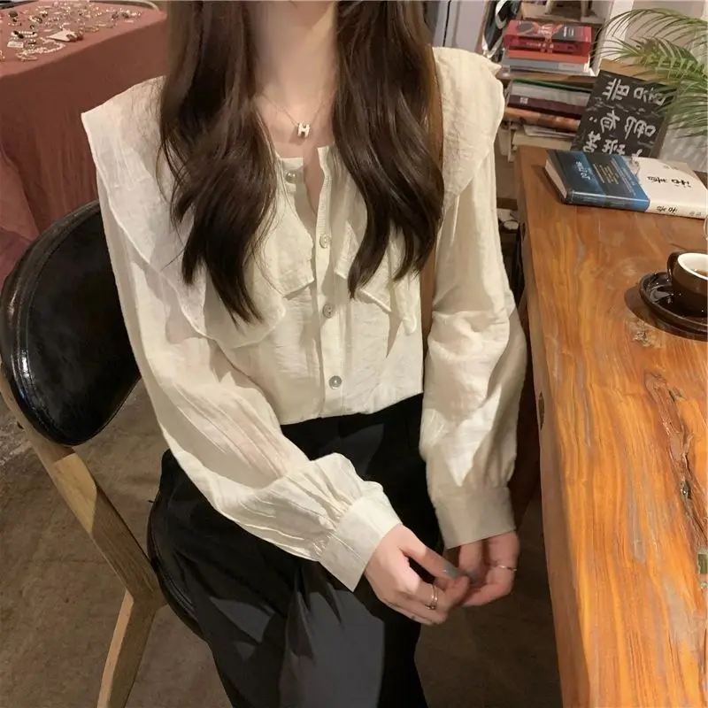 European New Year Collection Spring Autumn French Unique Western Style Small Shirt Beautiful Doll Neck Shirt Top Women\'s W