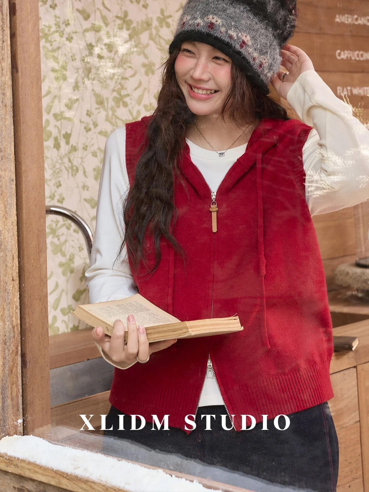 

XLIDM plus Size Knitted Hooded Vest Women's Winter Outerwear Zipper Closure Casual Straight Fit And Pear aped