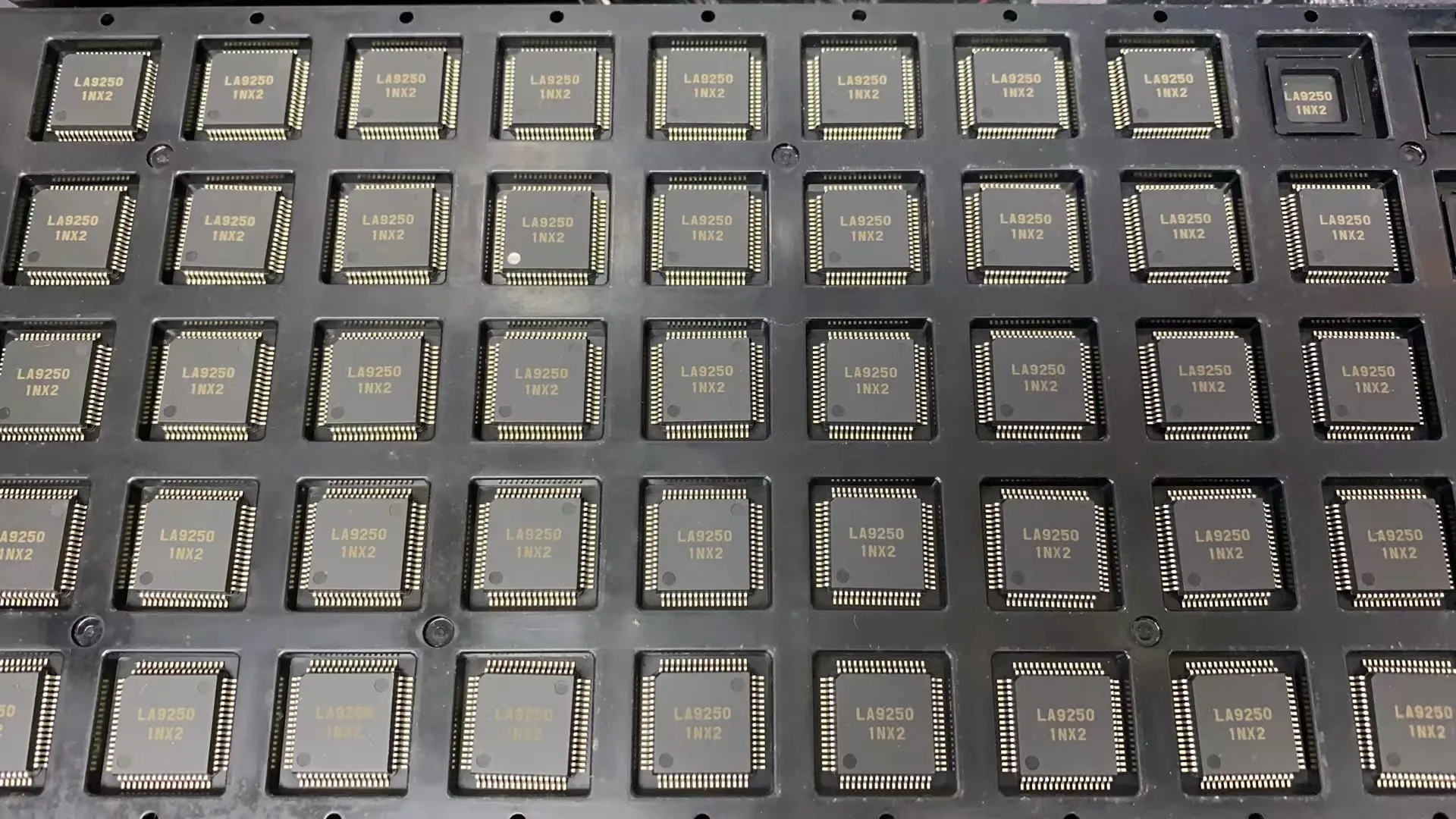 BM Matching Chip Compra Original, One-Stop, LA9250