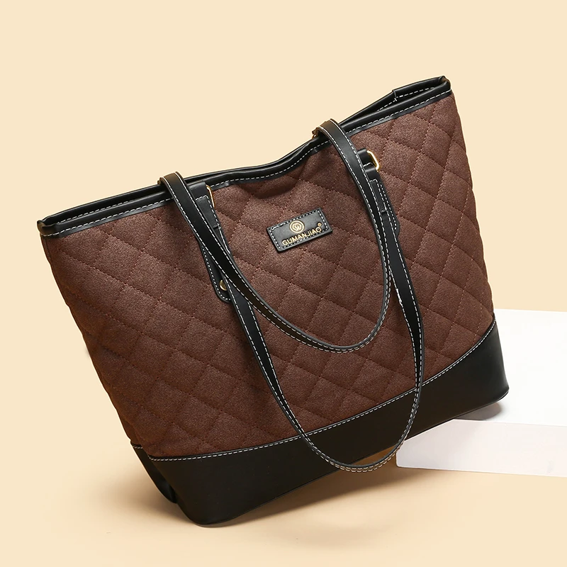 

High-Quality Leather Women's Shoulder Bag, Famous Designer Handbag For Ladies, Crossbody Bag Practical Elegance