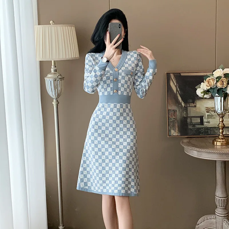 Autumn and Winter Women\'s Long Sleeved Dress High Quality Fashion Casual Commuter Knitted Dresses