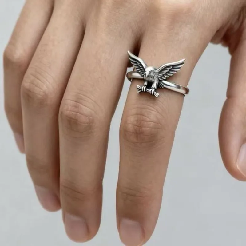 2026 New Eagle Spread Wings Animal Ring - European American Fashion Women's Jewelry Accessory Made Of Eco-Friendly Alloy