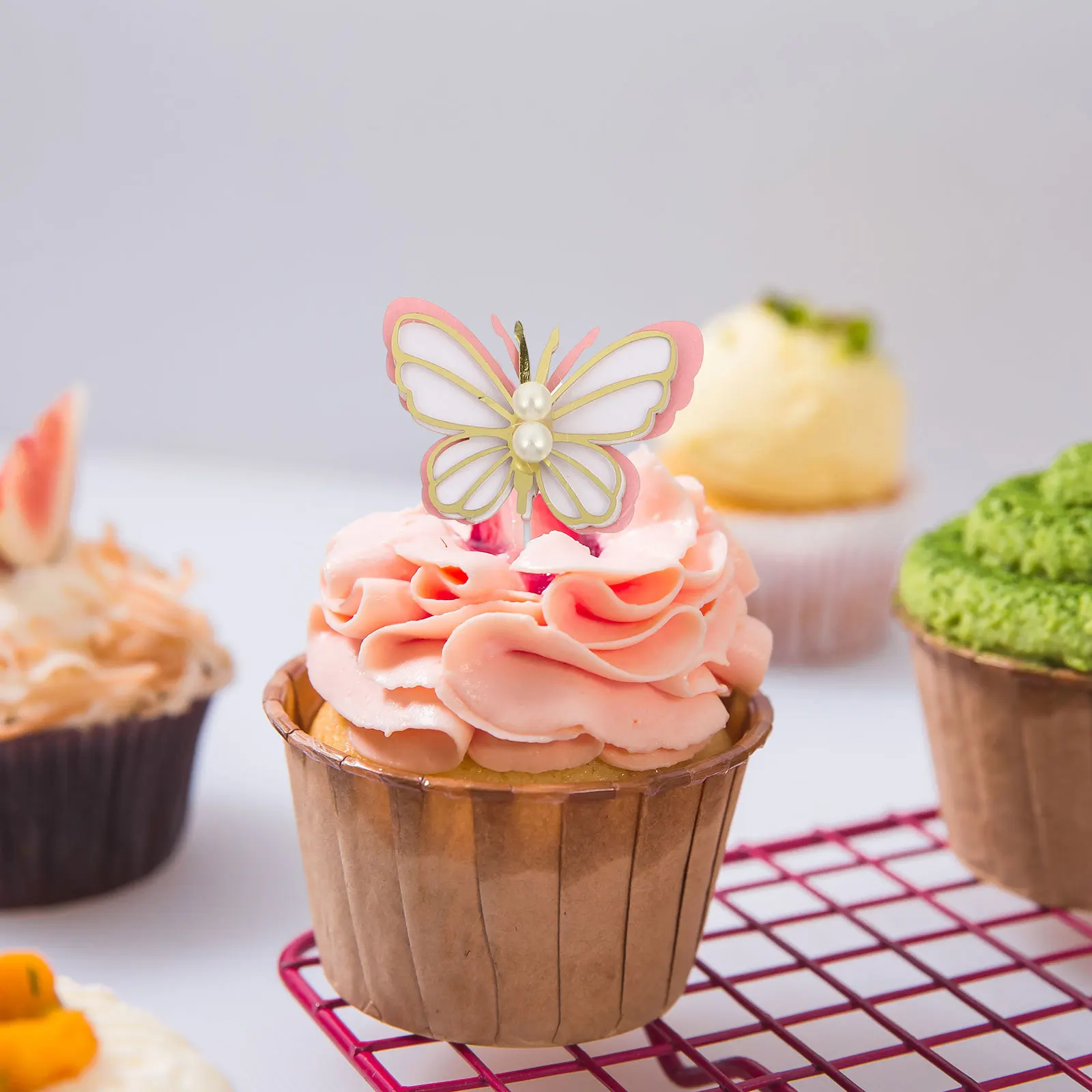 15Pcs 크리 에이 티브 나비 모양의 케이크 픽 종이 토퍼 생일 케이크 장식 파티 용품 파티 용품