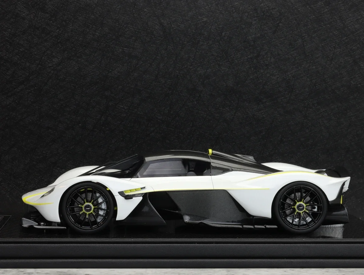 FA Frontiart 1:18 Aston Valkyrie Limited to 300 Units Worldwide Resin Metal Static Car Model Toy Gift