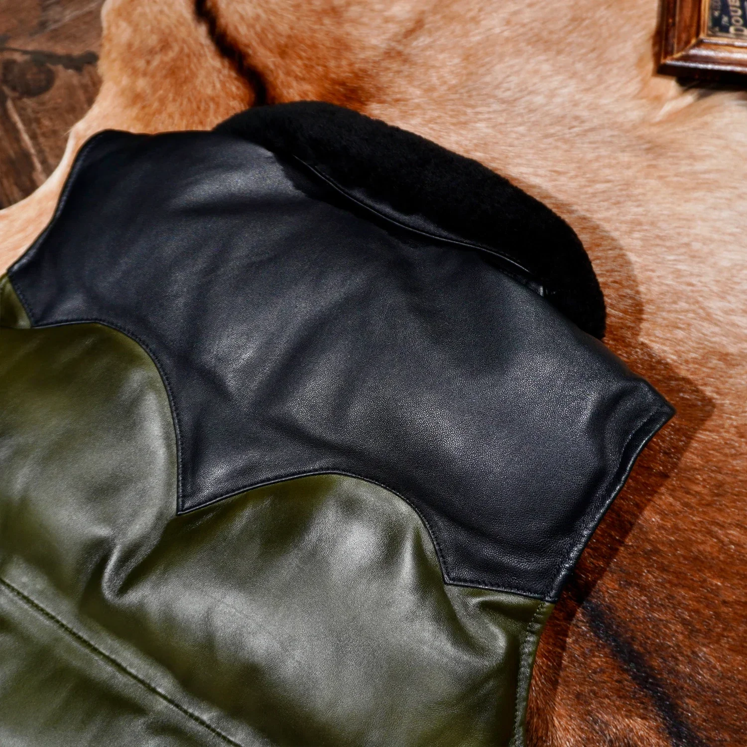 Tailor Brando Wash-Distressed Sheepskin Men's Classic Winter Warmth Genuine Leather Down Vest