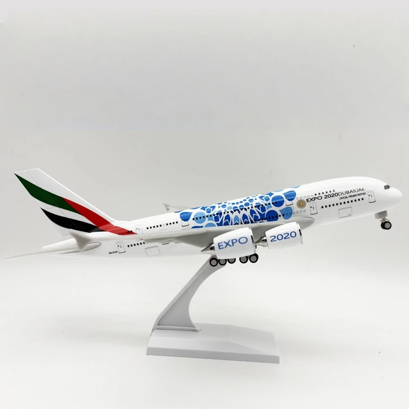 

A380 Emirates Expo 2020 30cm Airbus Aircraft Model Solid Aircraft Model Toy Display Piece Suitable for Model Collectors and Gift