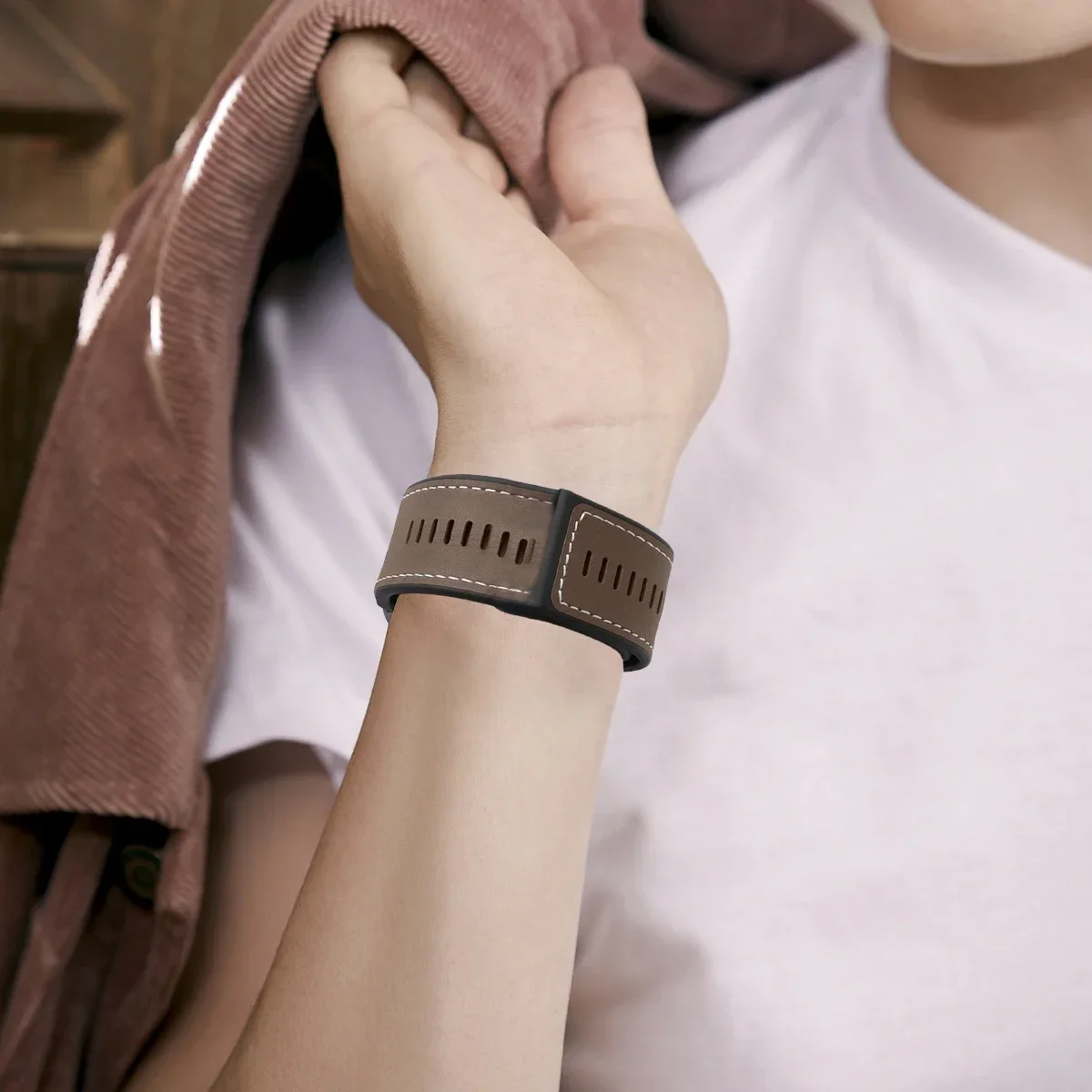 حزام سيليكون لساعة هواوي D2 بديل حزام قابل للتنفس حزام ساعة سريع الإصدار لساعة هواوي D2