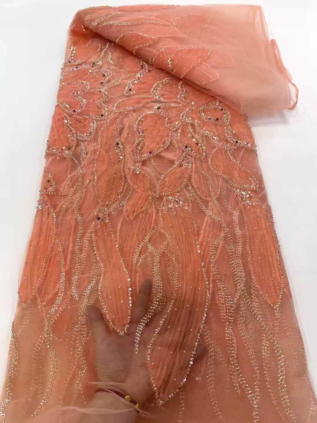 Tela de encaje de tul para novio con cuentas de lentejuelas africanas de lujo, encaje de tul francés bordado de alta calidad para vestido de fiesta Nigeiran 2025
