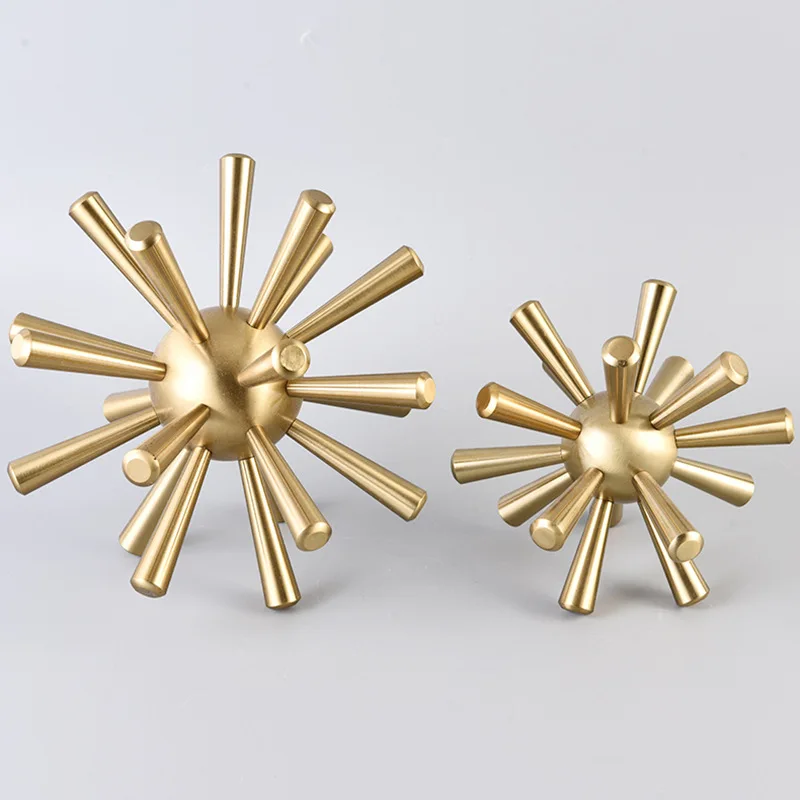 Creative Sea Urchin Sculpture Thorn Ball Figurine Ornament Abstract Alloy Ball Craft Villa Hotel Living Room Decoration