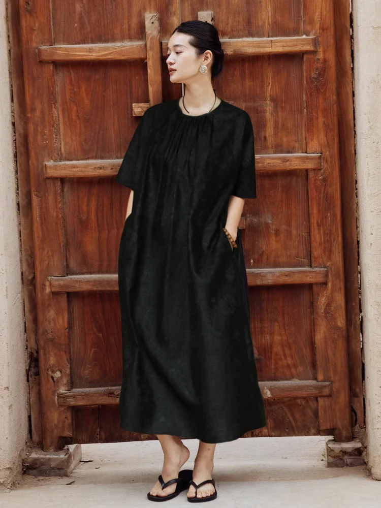 2025 Women's Fashion New Original Design Sense 100% Natural Mulberry Silk Jacquard Fragrance Cloud Yarn Black Round Neck Dress