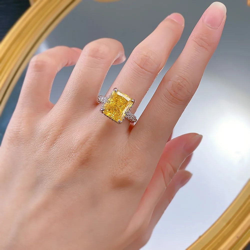 Luxury Retro 925 Sterling Silver 10*12mm Iced Cut Topaz Lab Diamond Ring for Women Gemstone Wedding Party Fine Jewelry Lady Gift