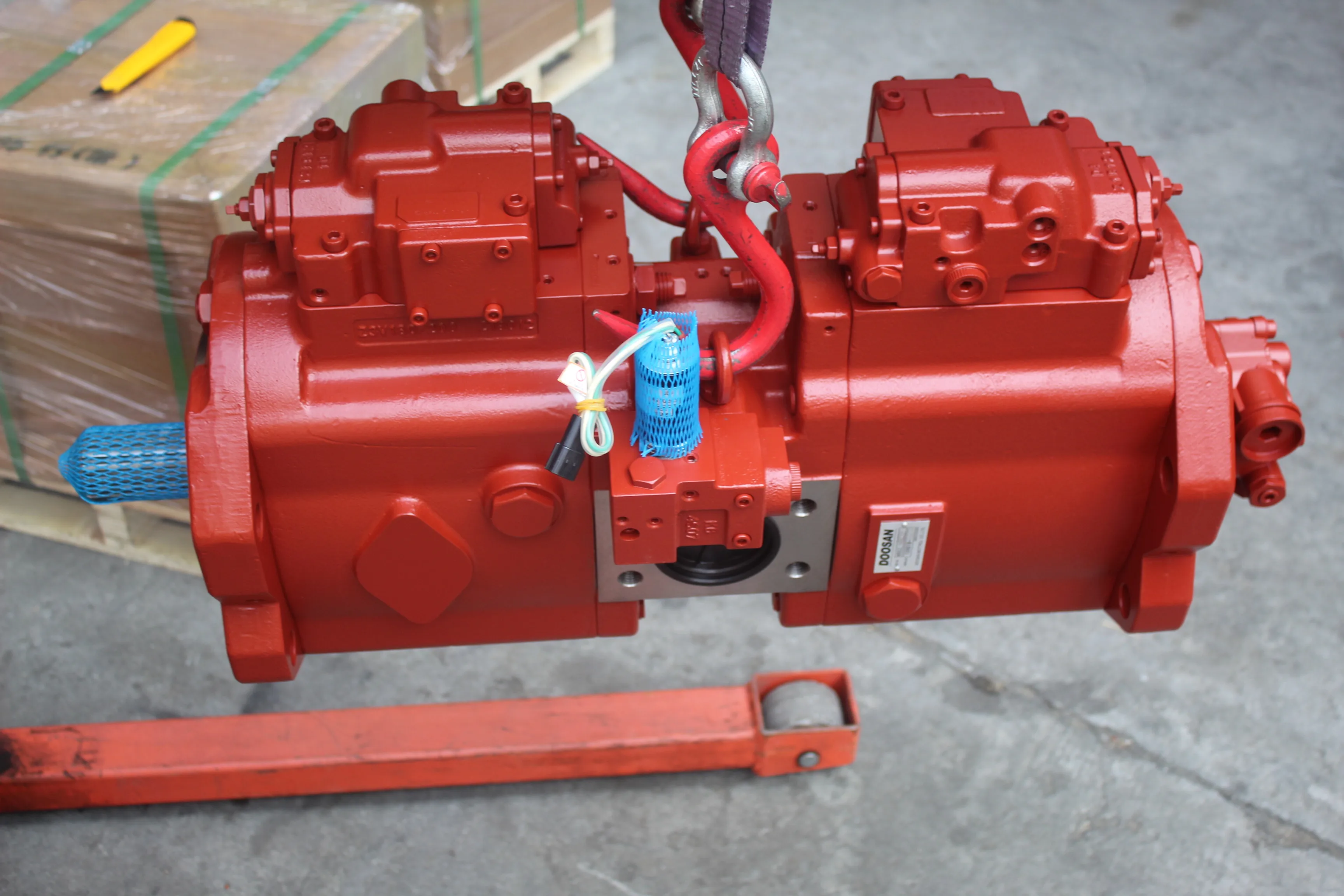 

K3V140DT-HNOV-14T Hydraulic Pump for SOLAR280LC-III DX300-5 Excavator 2401-9154B K1006550 K1006550A K1006550B K1006550C