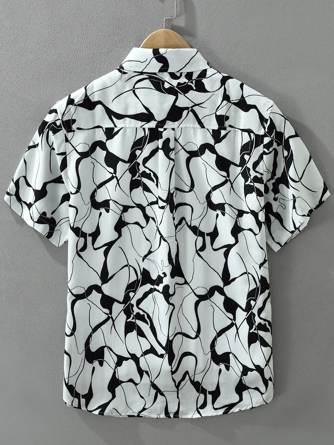 Retro Japanese Style Men's Short Sleeve Shirt Summer Thin Breathable Printed Casual Shirt Handsome Loose Fit Polyester