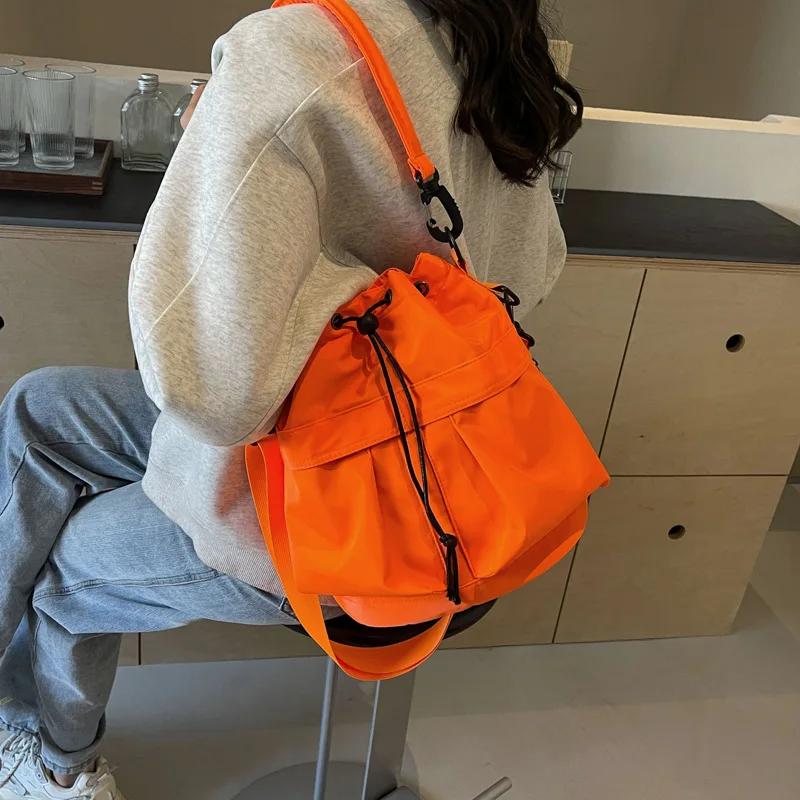 Fashionable Large Capacity Crossbody Shoulder Bags Portable Commuting ToteS Oxford Bucket Bag for Outdoor Travel Bolsa mujer sac