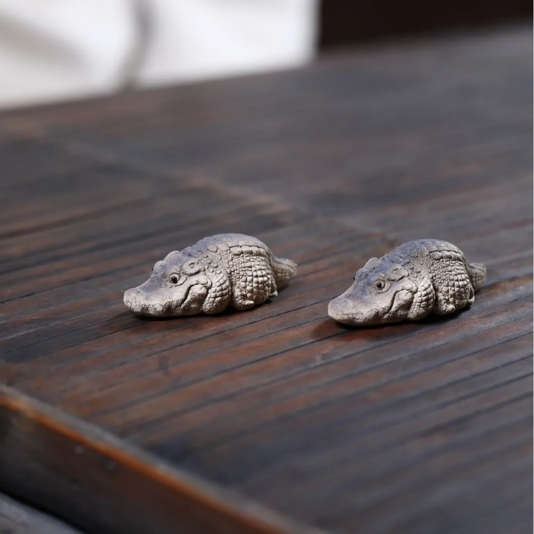 Yixing Financial Purple Clay Pet, Small Crocodile Figurine That Can Be Raised, Personalized Accessory Table, A Decorative Item