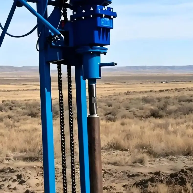 Plateforme de forage légère et personnalisée pour une profondeur de 15 m – Portable pour les travaux de forage de puits d'eau et de carottage de sol