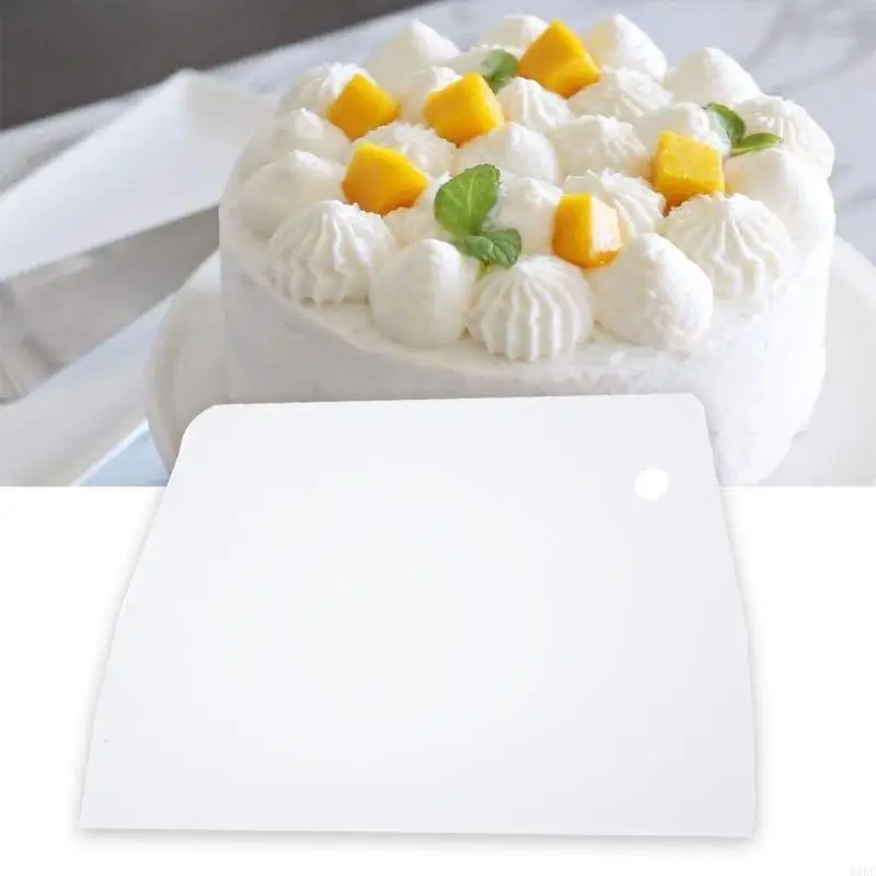 B0KC Plastic Dough Scraper Cream Smooth Cake Flour Spatula Cutter Knife Kitchen Baking Pastry Tools