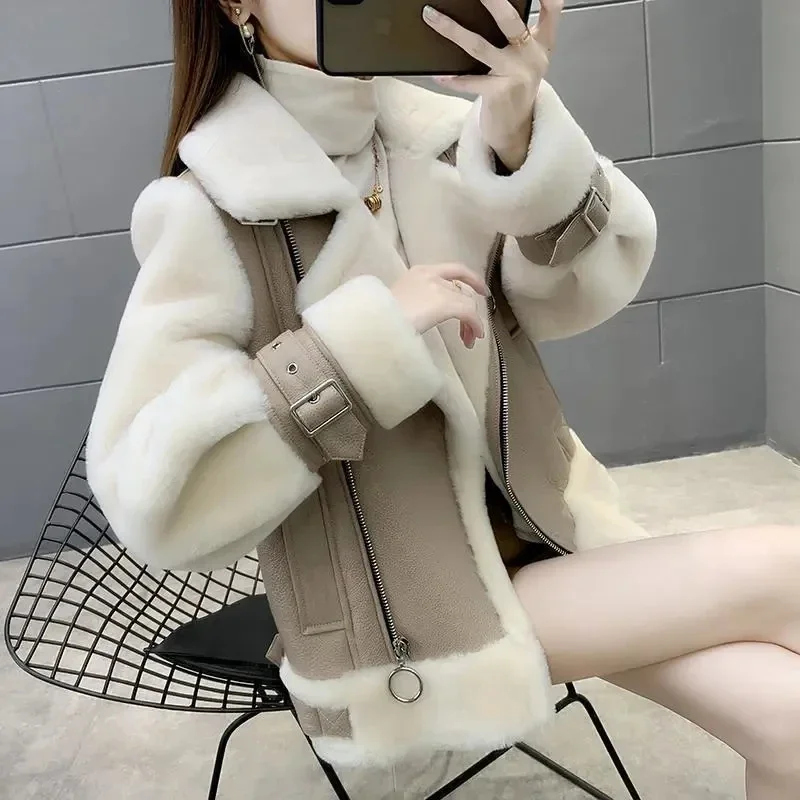 Oversized 5XL Lamb Leather Spliced Jacket Women\'s Autumn/Winter New Short Warm Coat Female Motorcycle Zipper Outwear Tops F765